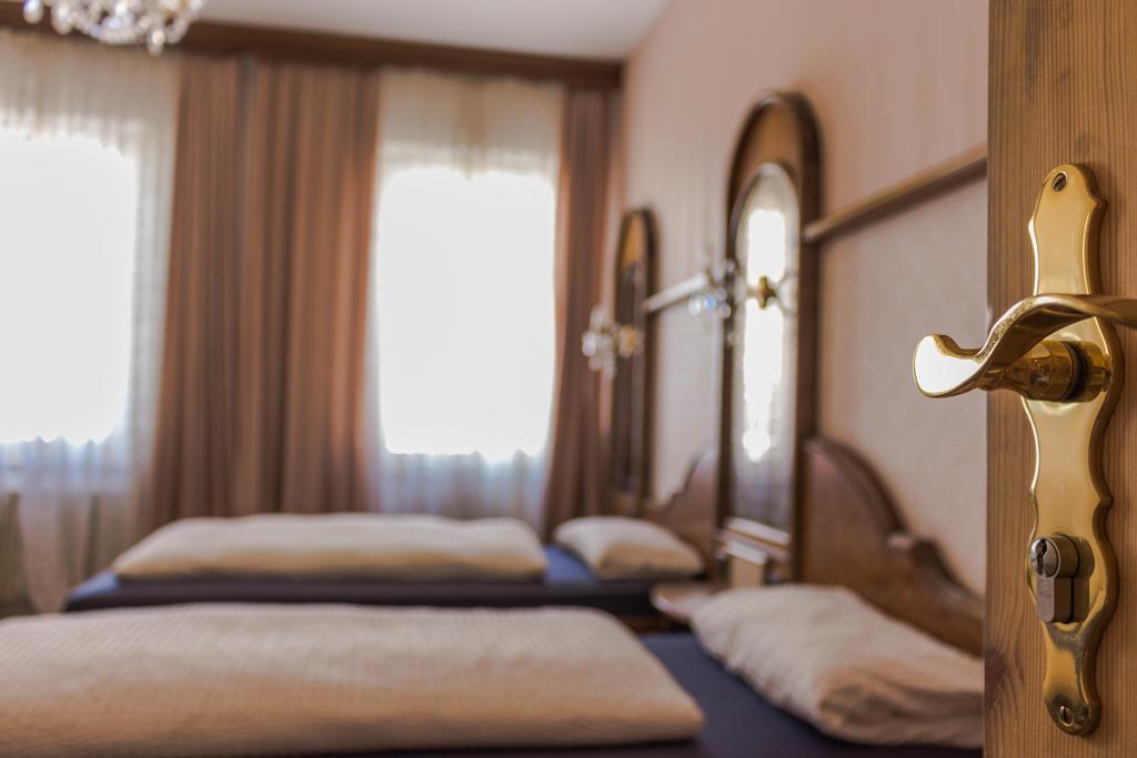 Hotel Five Seasons Fuerth Exterior photo