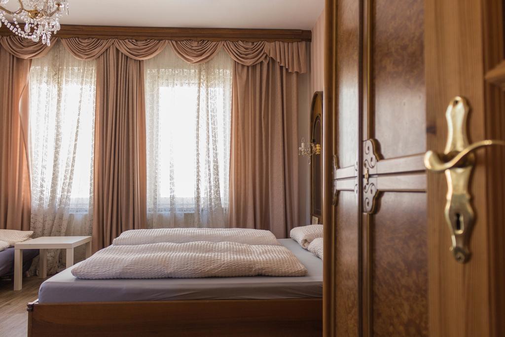 Hotel Five Seasons Fuerth Exterior photo